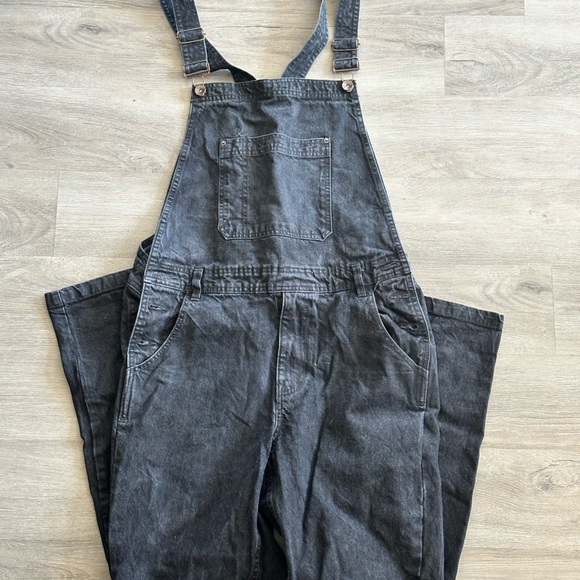 BDG Men’s Overalls - Picture 1 of 4
